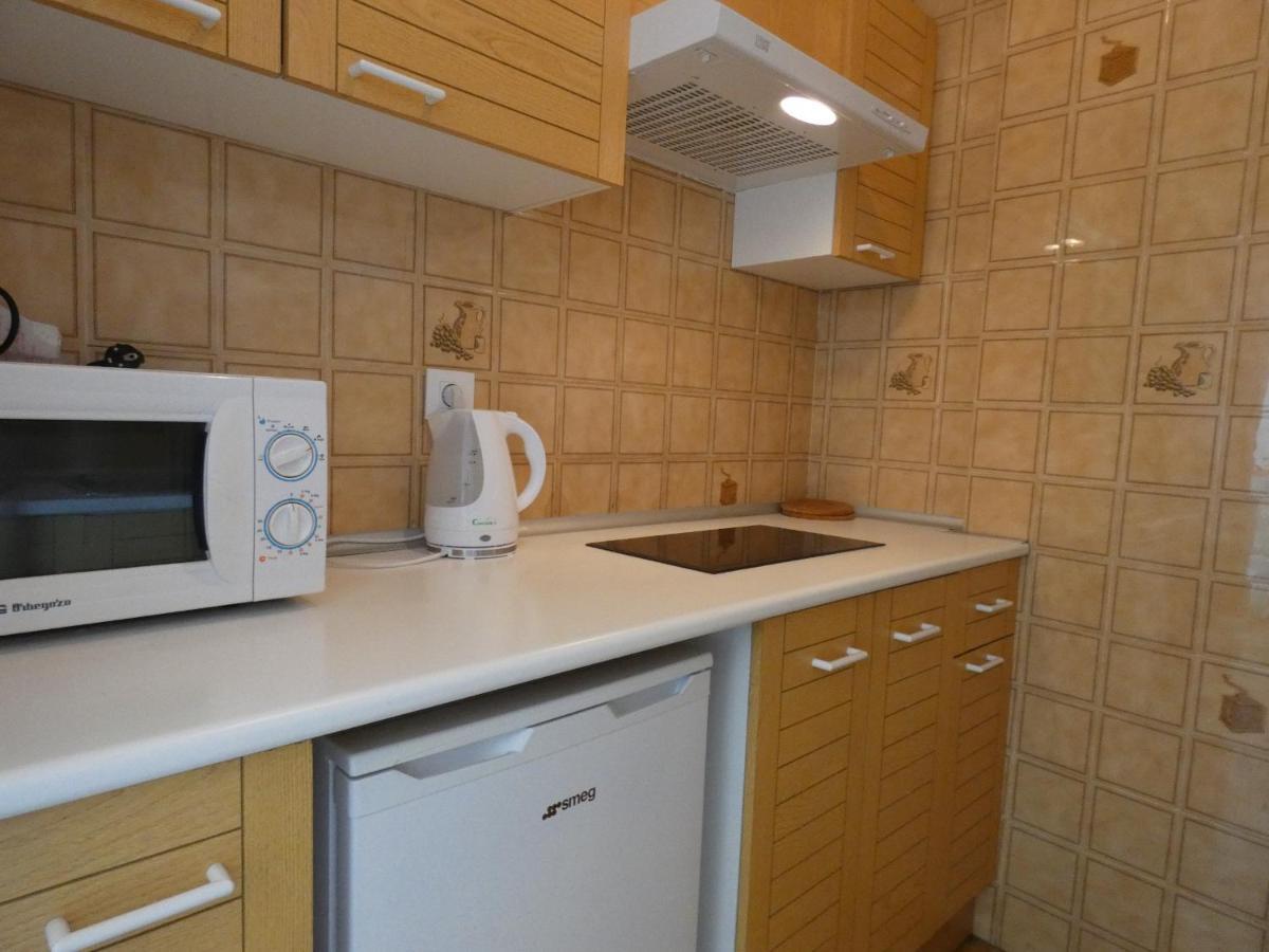Bora 6-B Apartment Roses Bagian luar foto